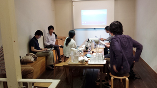 後期研修医の定期勉強会にも参加させていただきました